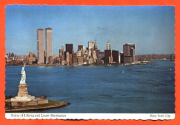 CPSM GF NEW YORK " Statue Of Liberty And Lower Manhattan " World Trade Center - Manhattan