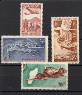 MADAGASCAR: SERIE COMPLETE DE 4 TIMBRES P.A. N°62/64A NEUF** MNH - Poste Aérienne