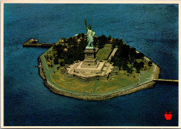 New York City Aerial View Statue Of Liberty - Estatua De La Libertad