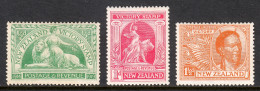 New Zealand - Scott #165, 166, 167 - MH - Short Perf #165 - SCV $11 - Ungebraucht