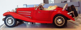 SUPERBE MINIATURE DE COLLECTION ECH 1/20 "MERCEDES BENZ 500K ROADSTER ROUGE" - Marque BURAGO - Limitierte Auflagen Und Kuriositäten - Alle Marken