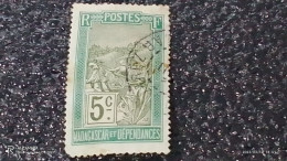 MADAGASKAR---  -1922-30-     5C   USED- - Usados