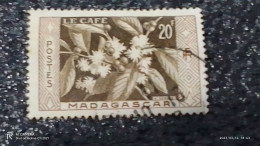 MADAGASKAR---  -1956-     20FR   USED- - Usati