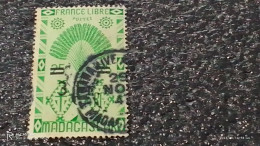 MADAGASKAR---  -1946--50-   3FR.   USED- - Usados