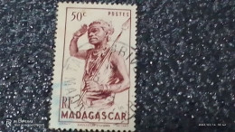 MADAGASKAR---  -1946--50-   50C   USED- - Oblitérés
