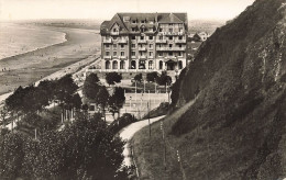 Donville Les Bains * Vue Sur L'ermitage Et La Falaise * Courts De Tennis * Hôtel - Carentan