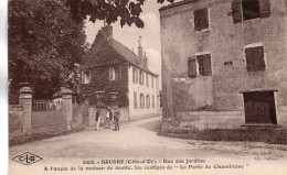 SEURRE RUE DES JARDINS A L'ANGLE DE LA MAISON DE DROITE LES VESTIGES DE "LA PORTE DE CHAMBLANC" TBE - Gevrey Chambertin