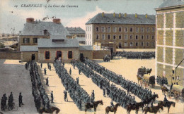 CASERNES - GRANVILLE - La Cour Des Casernes - Carte Postale Ancienne - Barracks