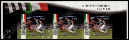 [Q] Italia / Italy 2013: Juventus, 3 Val. In Striscia / Juventus Top Sheet Strip Of 3 Stamps ** - Clubs Mythiques