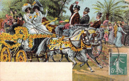 TRANSPORTS - Carrosse - Chevaux - Fleurs - Chapeaux - Robes - Carte Postale Ancienne - Other & Unclassified