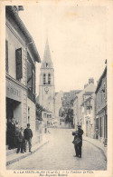 CPA 91 LA FERTE ALAIS / LE TAMBOUR DE VILLE / RUE AUGUSTIN BELLARD / VIEUX METIER - La Ferte Alais