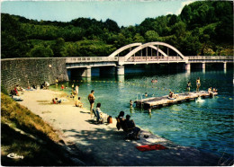 CPM Chatelus-le-Marcheix Le Pont Et La Baignade (1274136) - Chatelus Malvaleix