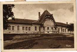 CPA Hericourt La Creche Ecole Des Garcons (1273501) - Héricourt