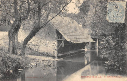 CPA 91 MENNECY / LE LAVOIR DES LICES - Autres & Non Classés