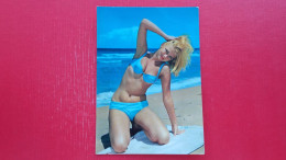 Delcampe - Woman.Bikini - Mode