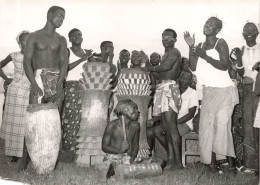 Photographie - Congo Belge - Le Voyage Royal Au Congo - Musiques Indigènes - Assoc. Gén. Des Report. Phot. - Africa