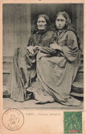 Tahiti - Femme Indigènes - Oblitéré Papeete 1904 - Carte Postale Ancienne - Tahiti