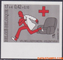 België 2001 - Mi:3072, Yv:3017, OBP:3022, Stamp - □ - Red Cross Volunteer Work - 2001-…