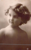 FANTAISIES - Enfants - Portrait D'Enfant - Carte Postale Ancienne - Portraits