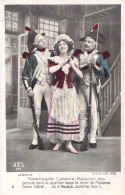 THEATRE - Mademoiselle Catherine Hubscher Plus Connue Dans Le Quartier Sous Le Nom De Madame....- Carte Postale Ancienne - Theatre