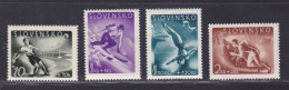 SLOVAQUIE N°  108 à 111 ** MNH Neufs Sans Charnière, Avec Adhérences (D9960) Au Profit Des Fonds Sportifs - 1944 - Nuevos