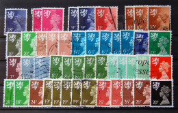 Great Britain GB Angleterre -  47 Scottish " Machin " Stamps Used - Machins