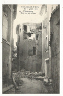 CPA ,Th. Catast ,N°44 ,Tremblement De Terre Du 11 Juin 1909 , Pélissanne - Une Rue En Ruines Ed. Ruat  1909 - Disasters