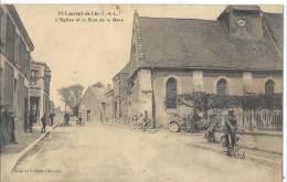 37   ST - LAURENT -DE - LIN   L' EGLISE  ET  LA  RUE  DE  LA  GARE - L'Île-Bouchard