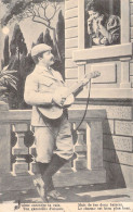 ART - MUSIQUE - Sérénade D'un Homme Moustachu à La Guitare - Carte Postale Ancienne - Andere & Zonder Classificatie