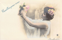 Femme - Cueillies Pour Vous - Prudence - Carte Postale Ancienne - Mujeres