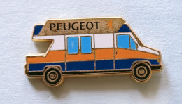 Pin's Peugeot Camping Car Signé Metargent - Peugeot