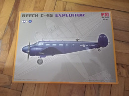 Beech C-45 Expeditor, 1/72, PM Model - Aerei E Elicotteri