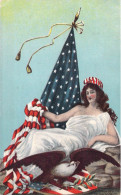 Amérique - USA - Drapeau - Aigle - Symboles Américains - Colorisé  - Carte Postale Ancienne - Other & Unclassified