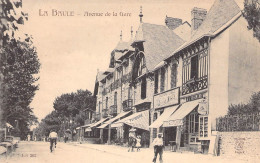 France - La Baule - Avenue De La Gare - Collection AD Nates - Animé  - Carte Postale Ancienne - Saint Nazaire