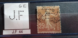 FRANCE J.F 44 TIMBRE JF 44  INDICE 6 SUR 235 PERFORE PERFORES PERFIN PERFINS PERFORATION PERCE  LOCHUNG - Used Stamps
