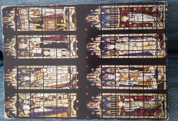 ANGLETERRE - CATHEDRALE  DE WESTMINSTER - VITRAIL DU COURONNEMENT DE LA REINE ELIZABETH II EN 1953- CPSM VIERGE - Westminster Abbey