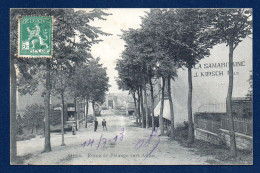 Athus (Aubange). Route De Pétange Vers Athus. Alimentaires, Passants. Café. Pub La Samaritaine J. Kirsch Fils. 1913 - Aubange