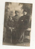 Cp, Carte Photo  ,  Militaria ,militaires De Différends Régiments , Prisonniers - Characters