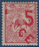 Nouvelle Caledonie N°110c* +5c Sur 10c Rouge Variété Surcharge Incomplète Sans La Croix Ni Le N Tres Frais TTB - Unused Stamps