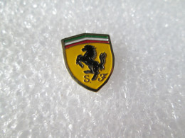 PIN'S    LOGO   FERRARI   15X12mm - Ferrari