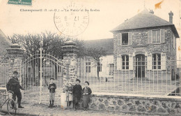 CPA 91 CHAMPCUEIL / LA MAIRIE / LES ECOLES / ENFANTS - Sonstige & Ohne Zuordnung