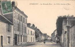 CPA 91 ETRECHY / LA GRANDE RUE / LA VILLA JEANNE D'ARC - Etrechy