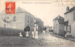 CPA 91 NOZAY / RUE DES ECOLES COMMUNALES - Andere & Zonder Classificatie