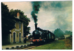 CPM CHAMPIGNY Train Vapeur En Gare - Champigny-sur-Veude