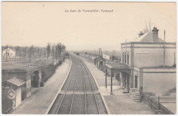 Vernouillet. La Gare De Vernouillet. Verneuil. CPA Peu Courante , état Parfait - Vernouillet