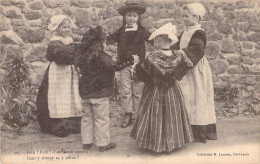 FOLKLORE - FOIH !FOIH ! D'am Samic Aotrou ! Gant Y Stoupp Ac Y Pillou ! - Carte Postale Ancienne - Otros & Sin Clasificación