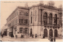 36. CHATEAUROUX. Le Théâtre Municipal Et Rue Victor-Hugo. 13 - Chateauroux