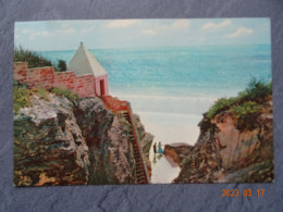 A SECLUDED CLOVE ON THE ISLAND - Bermudes