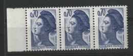 N° 2240b VARIETE Sans Bandes Phosphorescentes En Bande De 3, Neufs ** (MNH) TB - Unused Stamps