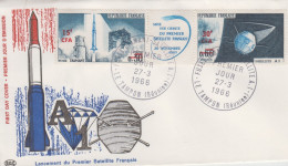 Enveloppe  FDC  1er  Jour   REUNION   Triptyque  Lancement  Du  Premier  Satellite    LE  TAMPON    1966 - Sonstige & Ohne Zuordnung